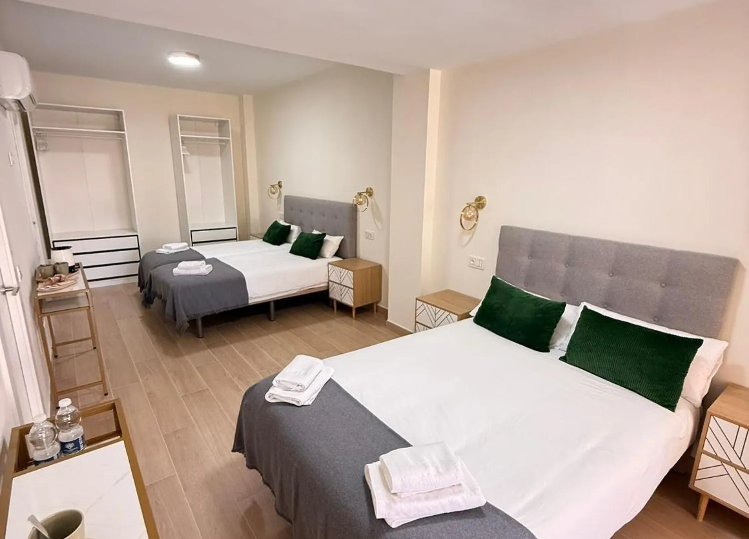 Ola Malaga Hotel