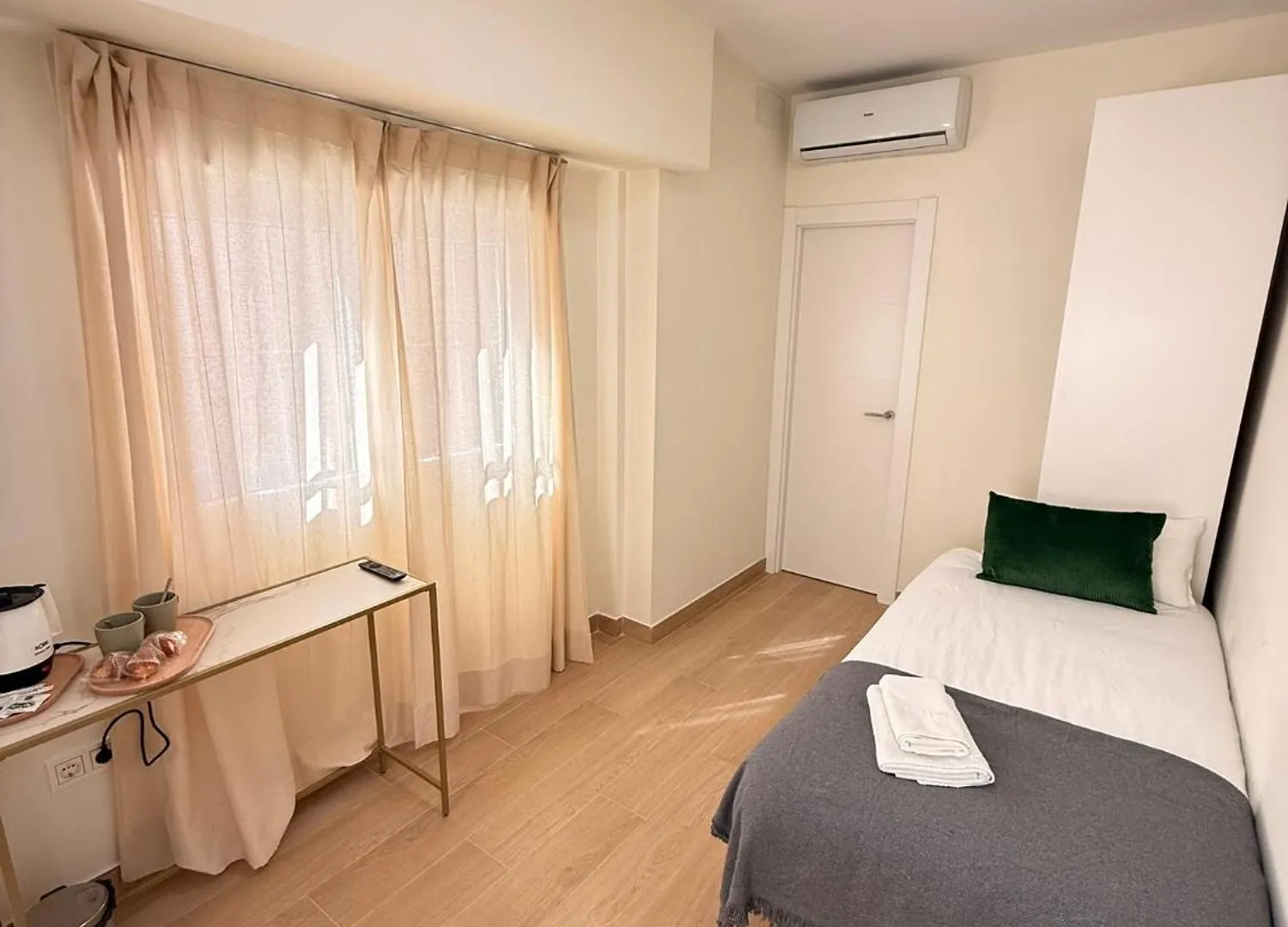 Ola Malaga Hotel Gasthuis