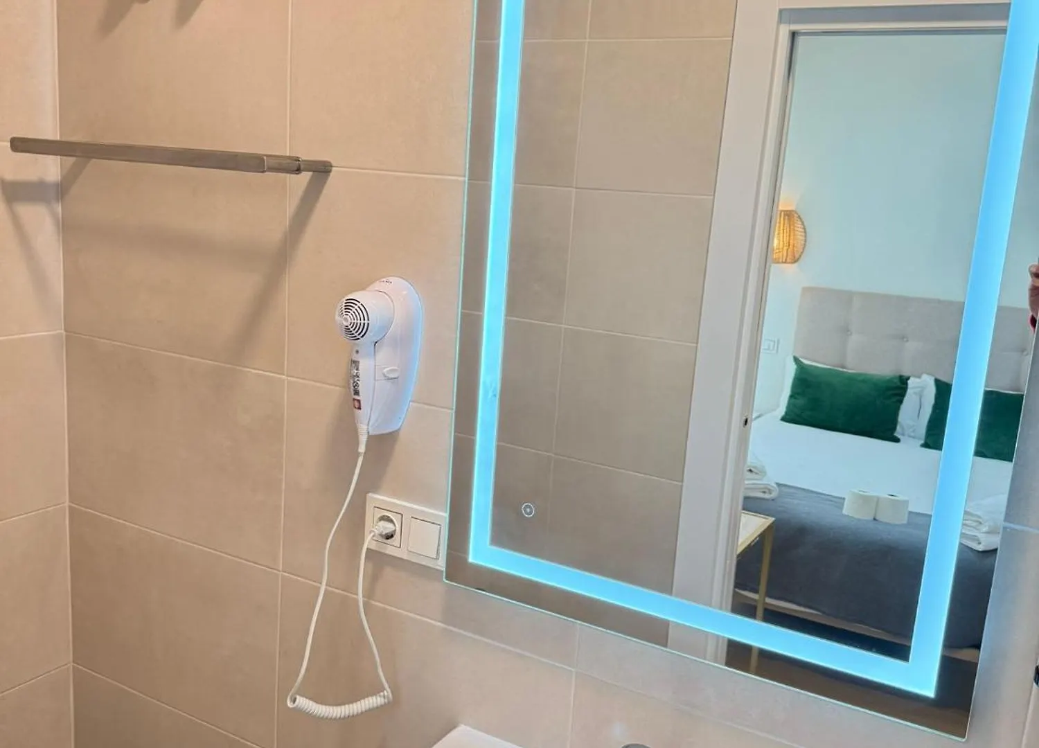 Gasthof Hotel Ola Málaga